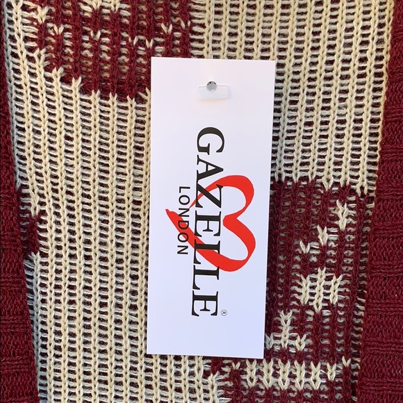 Burgundy and Cream Chunky Skull Sweater - Picture 4 of 7